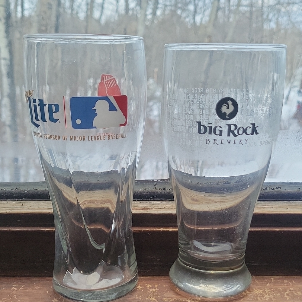 Big Rock Brewery and Lite MLB Pint Glass Set